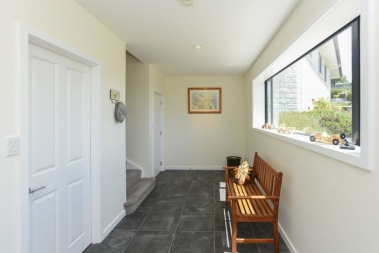 Photo of property in 75 Hetley Crescent, Taradale, Napier, 4112