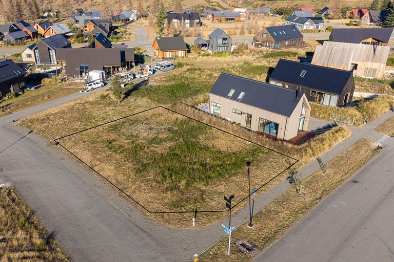Photo of property in 2 Bevel Court, Castle Hill, 7580