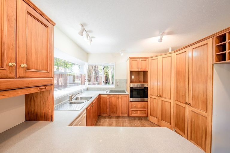 Photo of property in 4 Branston Street, Hornby, Christchurch, 8042