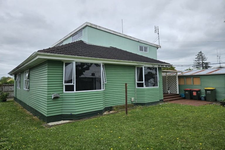 Photo of property in 16 Richan Street, Glenview, Hamilton, 3206