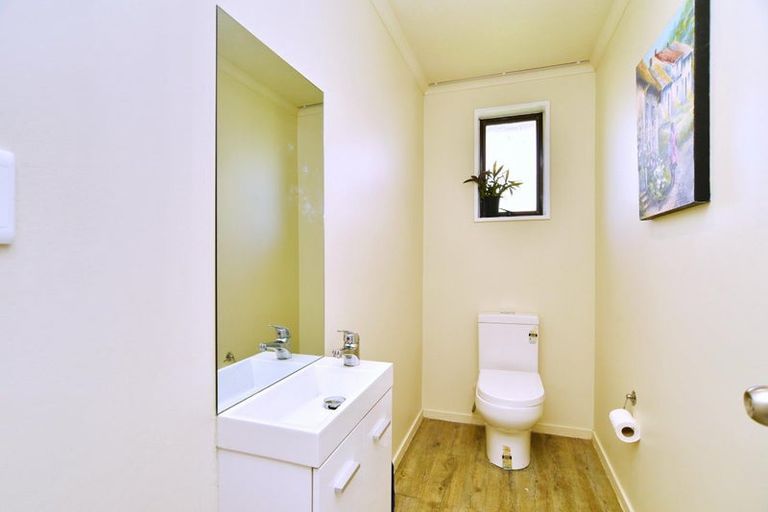 Photo of property in 11 Ludlow Place, Parklands, Christchurch, 8083