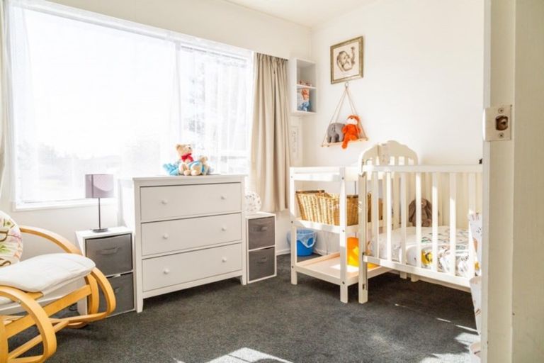 Photo of property in 52 Fergusson Street, Stoke, Nelson, 7011