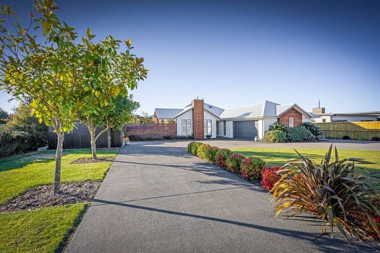 Photo of property in 40 Jacks Drive, West Melton, 7618