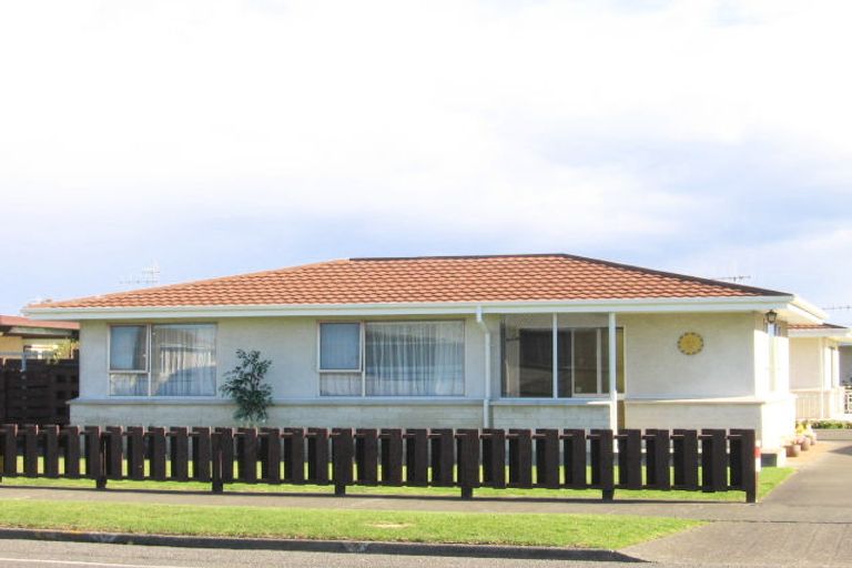 Photo of property in 3/89 Riverbend Road, Onekawa, Napier, 4110