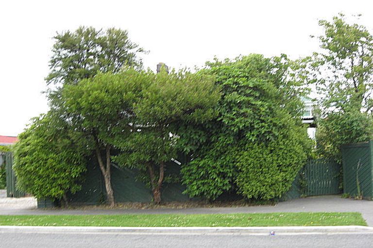 Photo of property in 135a Geraldine Street, Edgeware, Christchurch, 8013