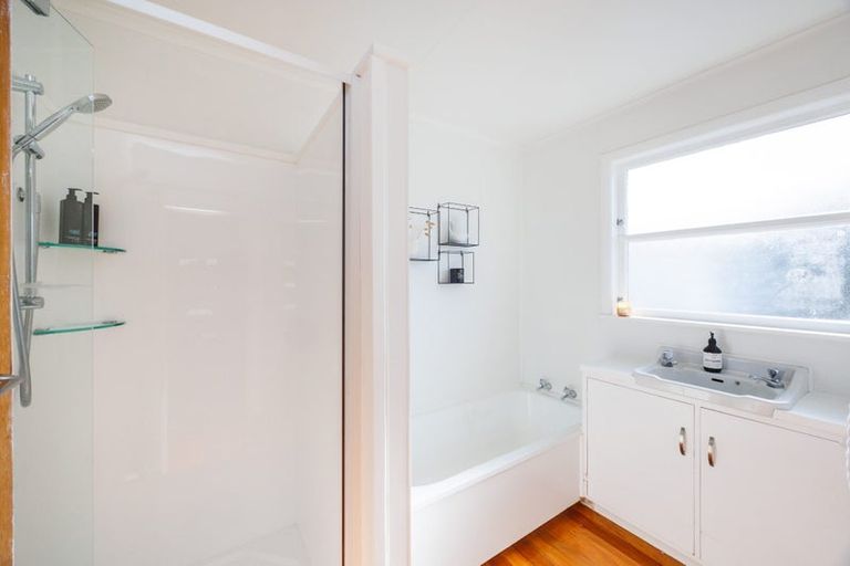 Photo of property in 7 Liverpool Street, Takaro, Palmerston North, 4412