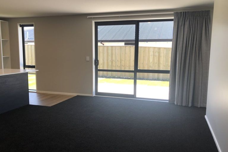 Photo of property in 32 Chris Drive, Rolleston, 7614
