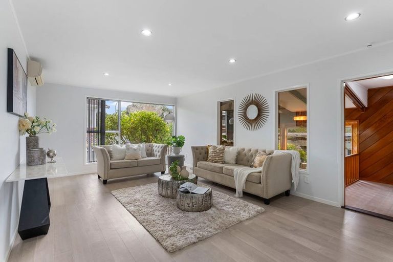 Photo of property in 54 Cockayne Crescent, Sunnynook, Auckland, 0620