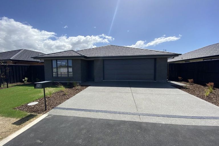 Photo of property in 12 Eileen Way, Rolleston, 7615