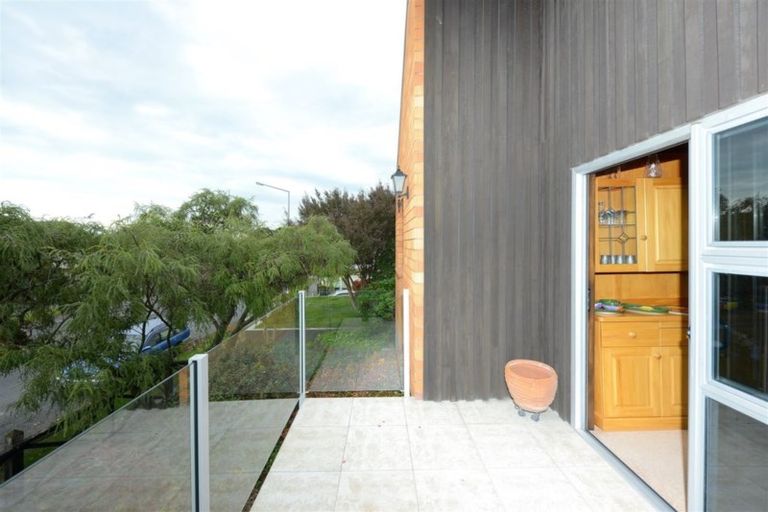 Photo of property in 219 Maidstone Road, Avonhead, Christchurch, 8042