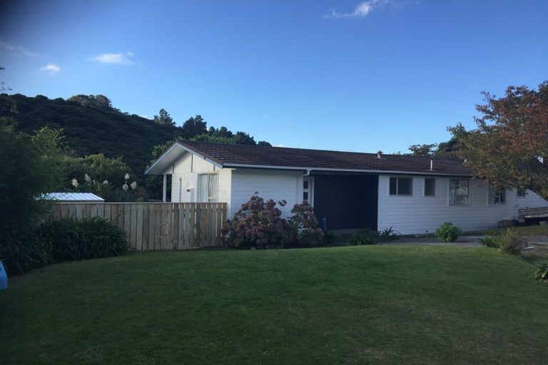 Photo of property in 43a Hicks Close, Whitby, Porirua, 5024