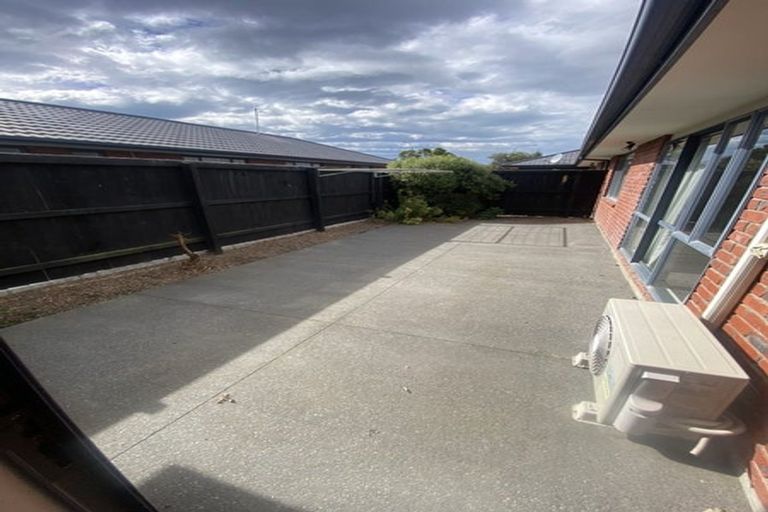 Photo of property in 77 Grafton Street, Waltham, Christchurch, 8011