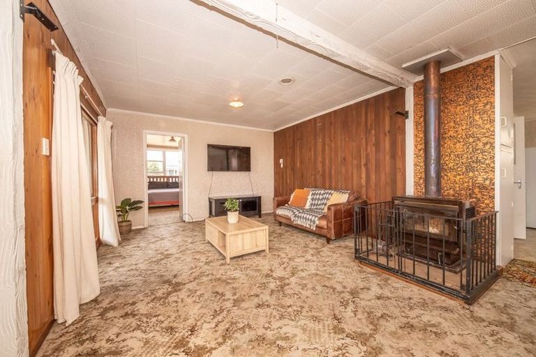 Photo of property in 132 Peel Street, Westport, 7825