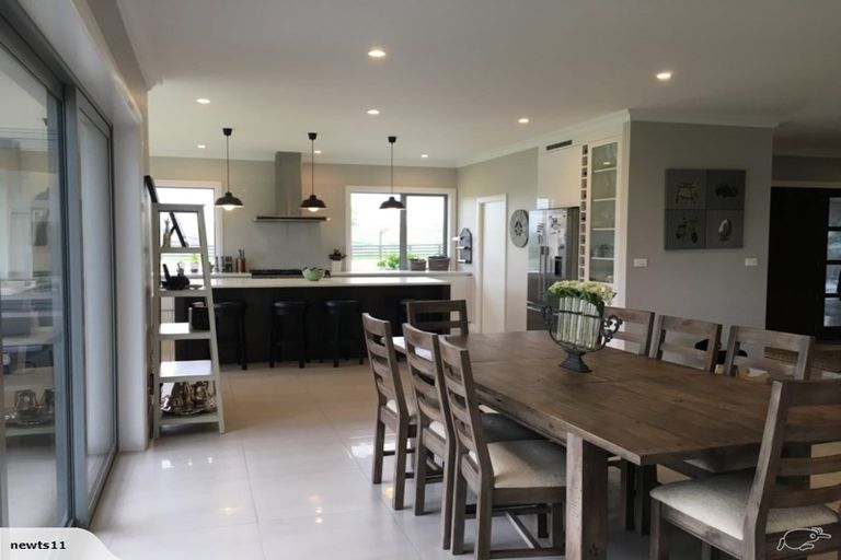 Photo of property in 324 Mataro Road, Onaero, Urenui, 4375