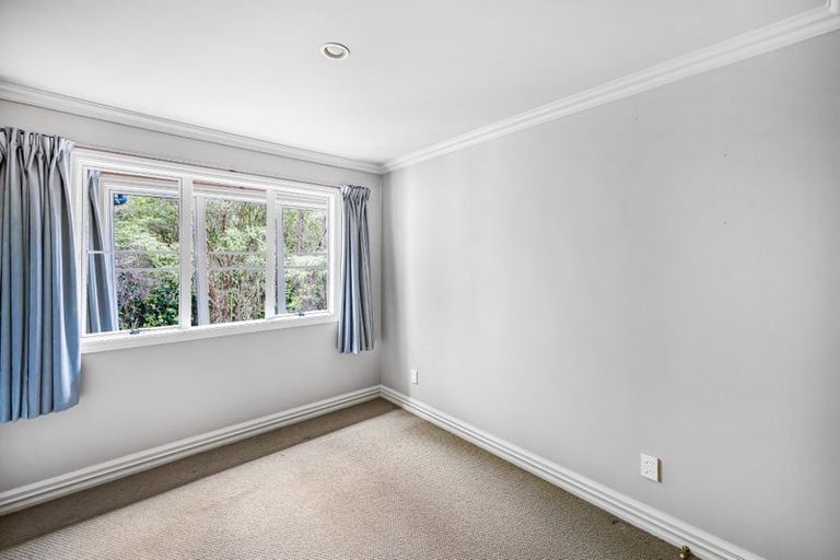 Photo of property in 233 Paremoremo Road, Lucas Heights, Auckland, 0632