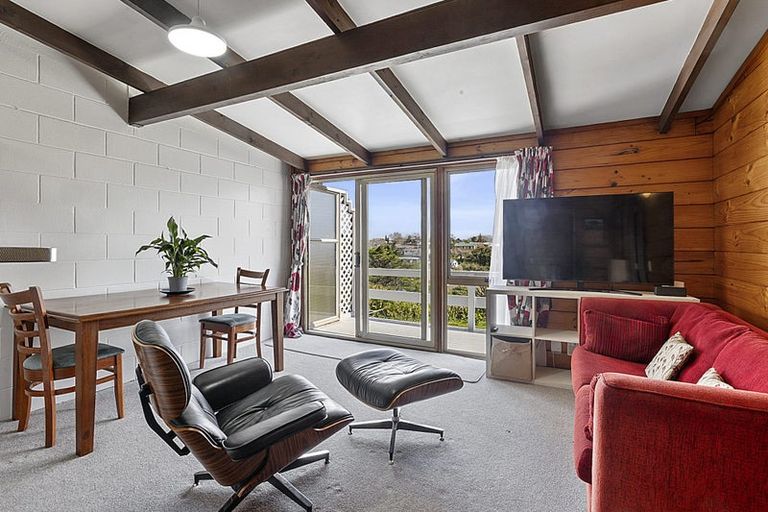 Photo of property in 164 Frankley Road, Frankleigh Park, New Plymouth, 4310