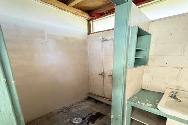 Photo of property in 25 Battiscombe Terrace, Waitara, 4320