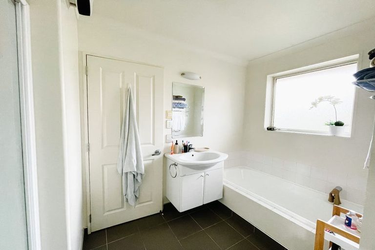 Photo of property in 54a Mackworth Street, Woolston, Christchurch, 8062