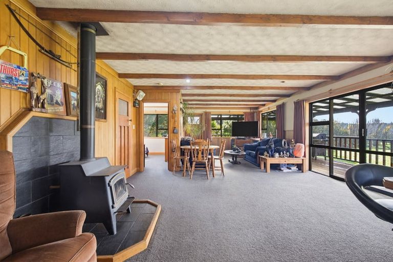 Photo of property in 193a Omokoroa Road, Omokoroa, 3114