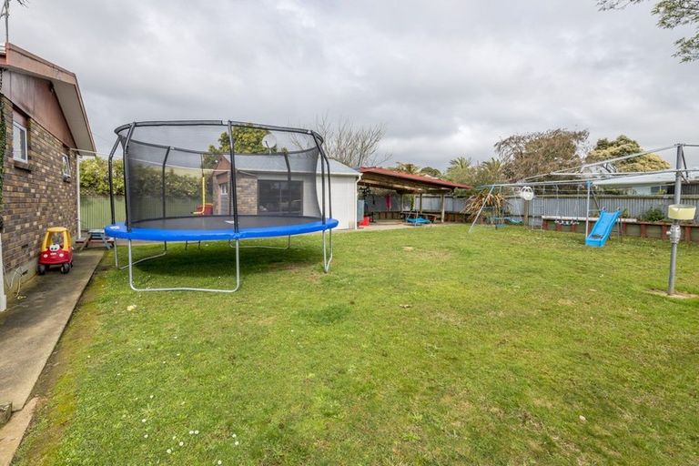 Photo of property in 134 Liverpool Street, Levin, 5510