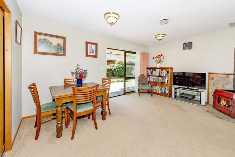 Photo of property in 22 Spring Place, Leeston, 7632