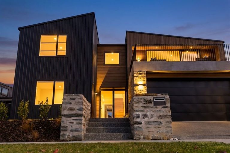 Photo of property in 54 Avalon Station Drive, Wanaka, 9305