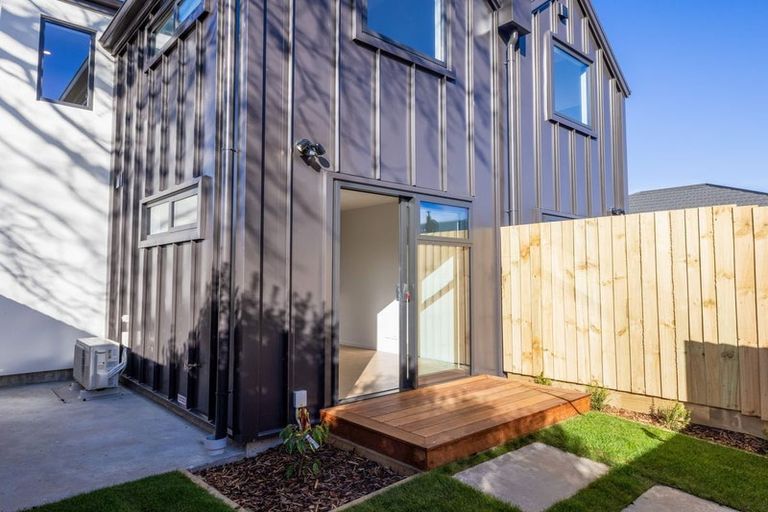 Photo of property in 26 Hargest Crescent, Sydenham, Christchurch, 8023