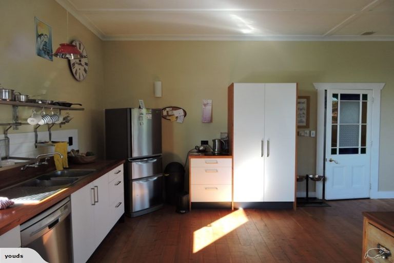Photo of property in 46 Higginson Street, Otane, 4202