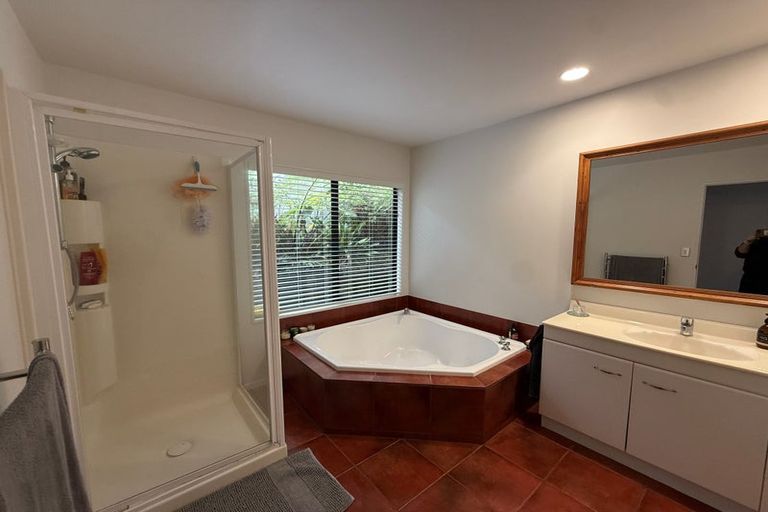 Photo of property in 4 Chestnut Way, Bellevue, Tauranga, 3110