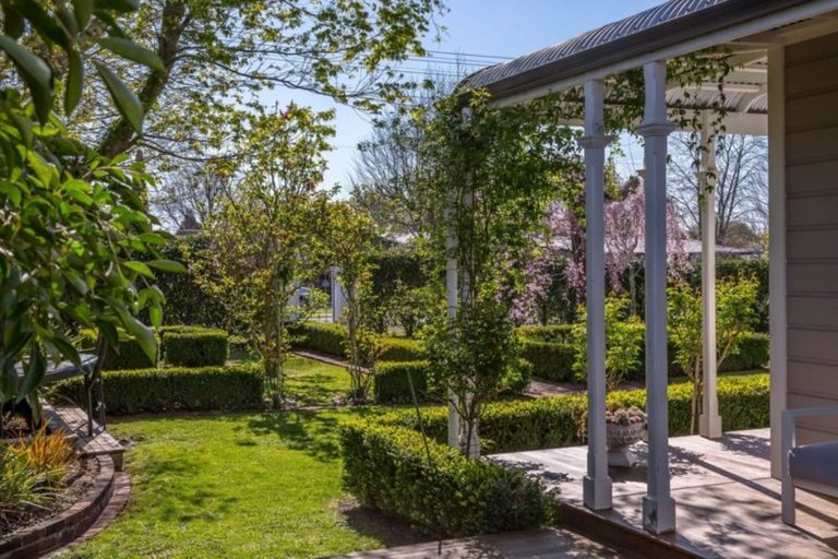 Photo of property in 30 Mcmaster Street, Greytown, 5712