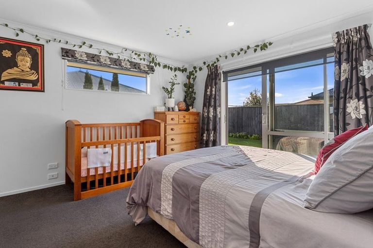 Photo of property in 23 Brockelbank Drive, Kaiapoi, 7630