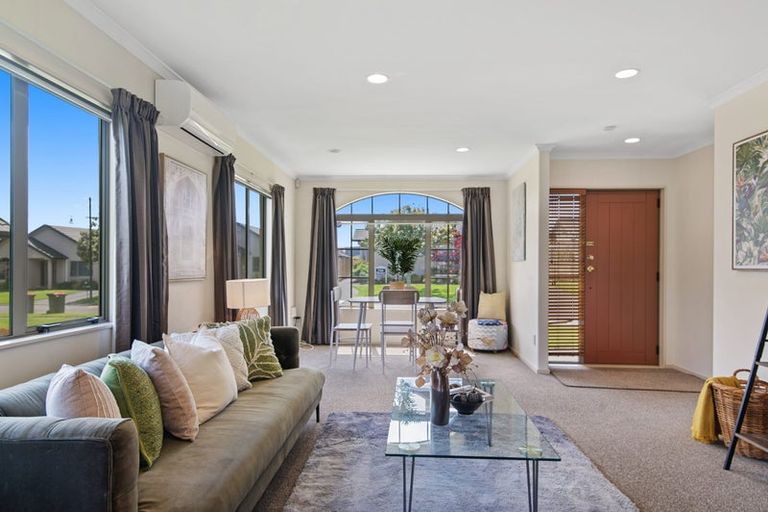 Photo of property in 285unit Vaughan Road, Owhata, Rotorua, 3010