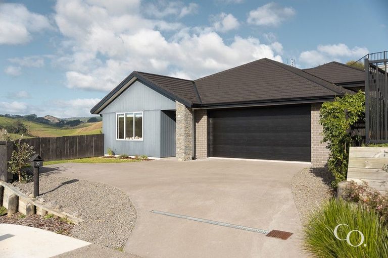 Photo of property in 72 Adler Drive, Ohauiti, Tauranga, 3112