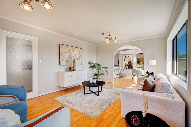 Photo of property in 2/14 Chip Grove, Sunnyhills, Auckland, 2010