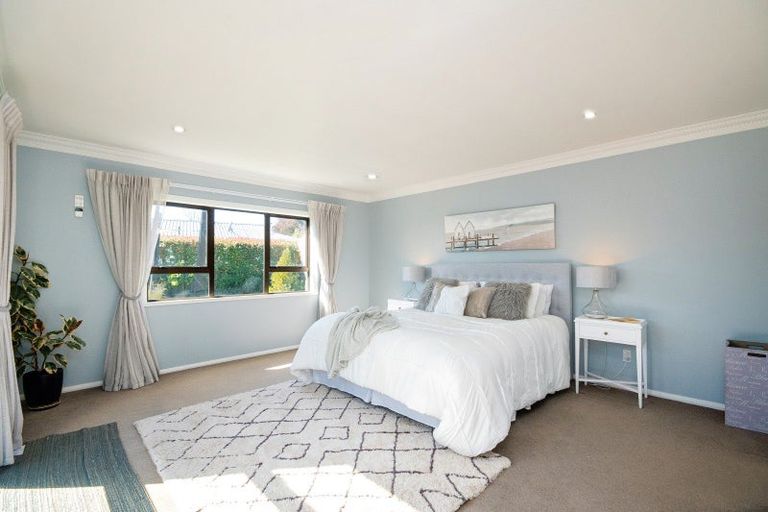 Photo of property in 910 Churchill Street, Akina, Hastings, 4122