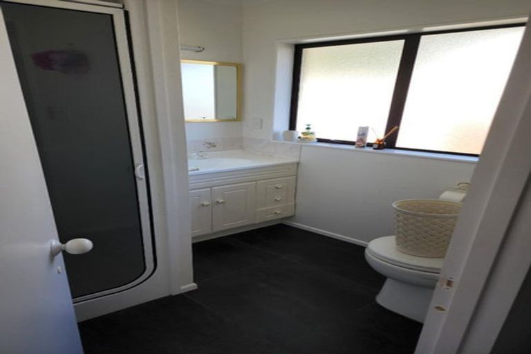 Photo of property in 2/171 Powderham Street, New Plymouth, 4310