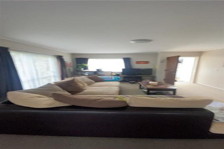 Photo of property in 28/24 Eastglen Road, Glen Eden, Auckland, 0602