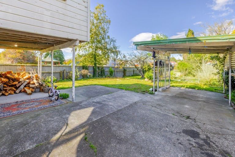 Photo of property in 53 Waverley Street, Waipawa, 4210