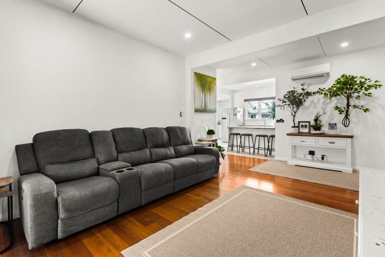 Photo of property in 1 Rutherford Road, Marewa, Napier, 4110