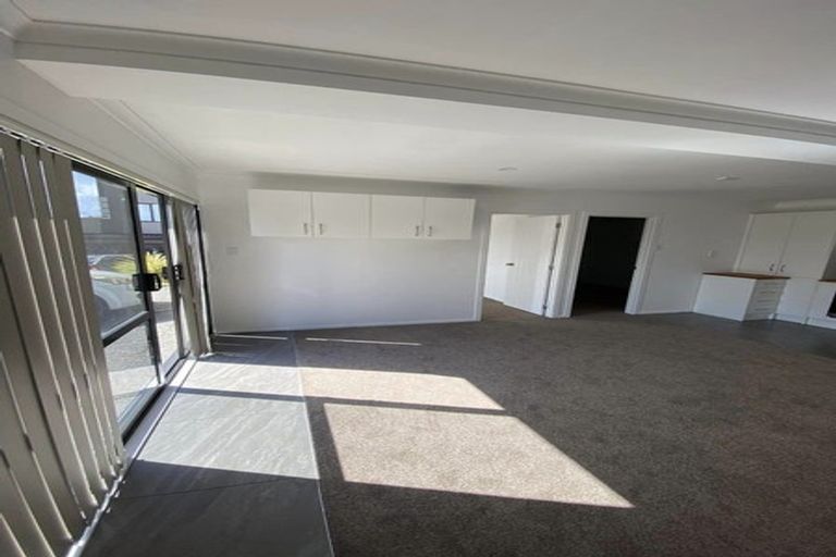 Photo of property in 8 Lyell Court, Clover Park, Auckland, 2019