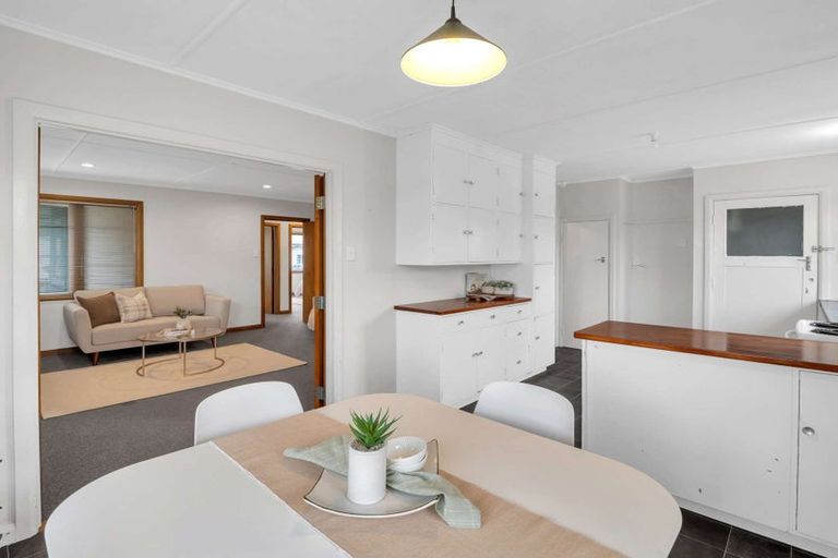 Photo of property in 172 Highbury Avenue, Highbury, Palmerston North, 4412