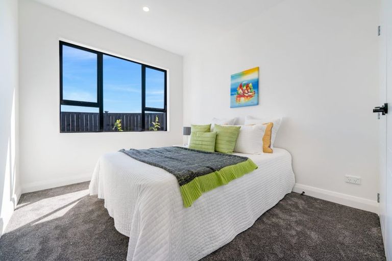 Photo of property in 14 Emerald Avenue, Rosehill, 2113