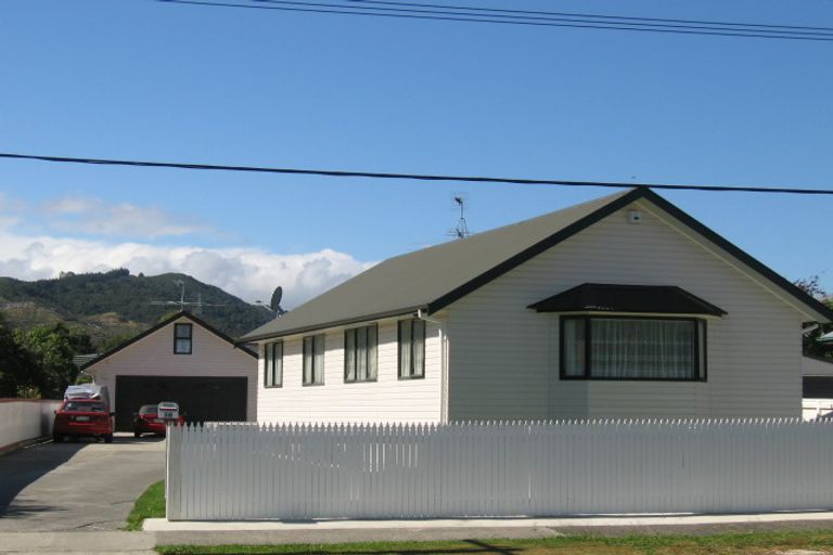Photo of property in 38 Milton Street, Trentham, Upper Hutt, 5018