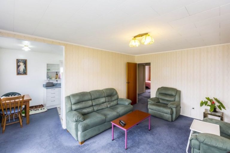 Photo of property in 48f1- Kowhai Avenue, Ebdentown, Upper Hutt, 5018