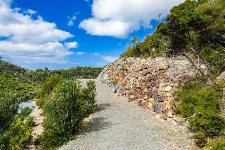 Photo of property in 31 Surf Road, Mangawhai Heads, Mangawhai, 0505