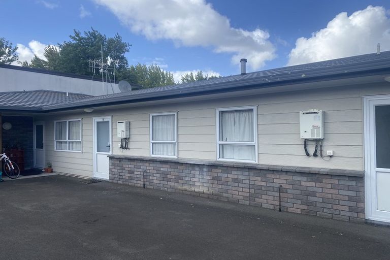 Photo of property in 7u4 Stanley Street, Claudelands, Hamilton, 3214