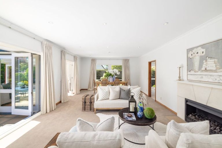 Photo of property in 43 Mcdougall Avenue, St Albans, Christchurch, 8014