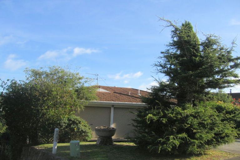 Photo of property in 62 Leeward Drive, Whitby, Porirua, 5024