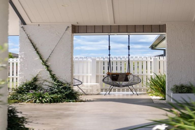 Photo of property in 25 Mike Smith Drive, Cambridge, 3434