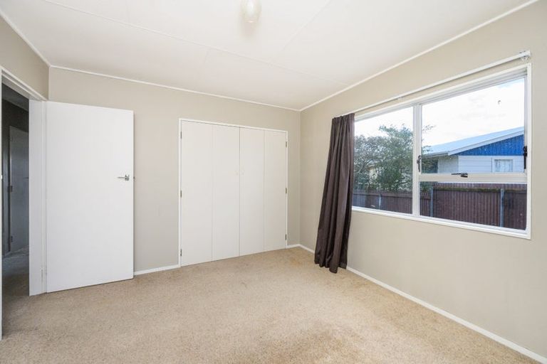 Photo of property in 40 Geraldine Crescent, Cloverlea, Palmerston North, 4412